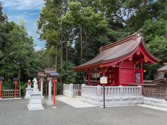 亀八招福稲荷神社